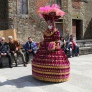 CASTIGLION FIBOCCHI miasto na karnawał w Toskanii
